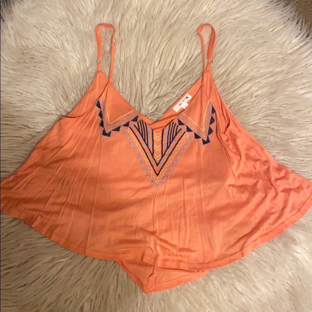 Spaghetti strapped crop top